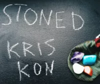 Stoned - a reading system by Kris Kon.