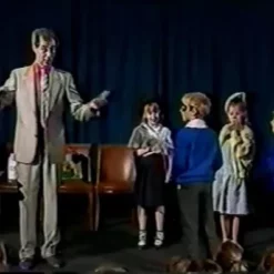 [Magic Video] Maurice Day - Kids show magic