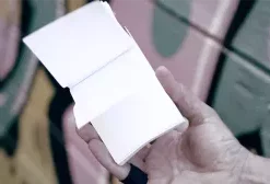 Self-Flipping Notepad by Victor Sanz